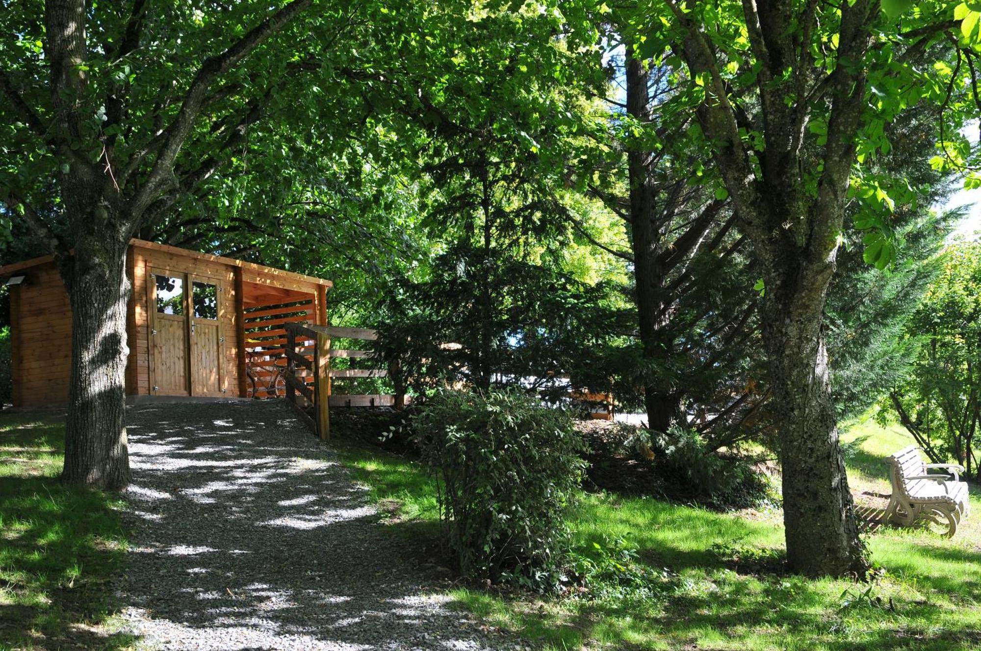 Lodges Arverne Vic-le-Comte Kültér fotó